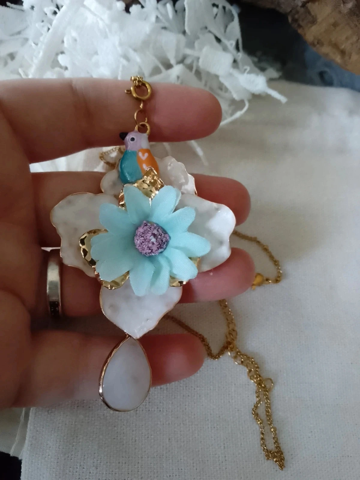 Bohemien bloem-, vogel- en natuursteen ketting – photo 2